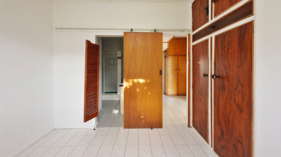 4 Bedroom Property for Sale in Agulhas Western Cape